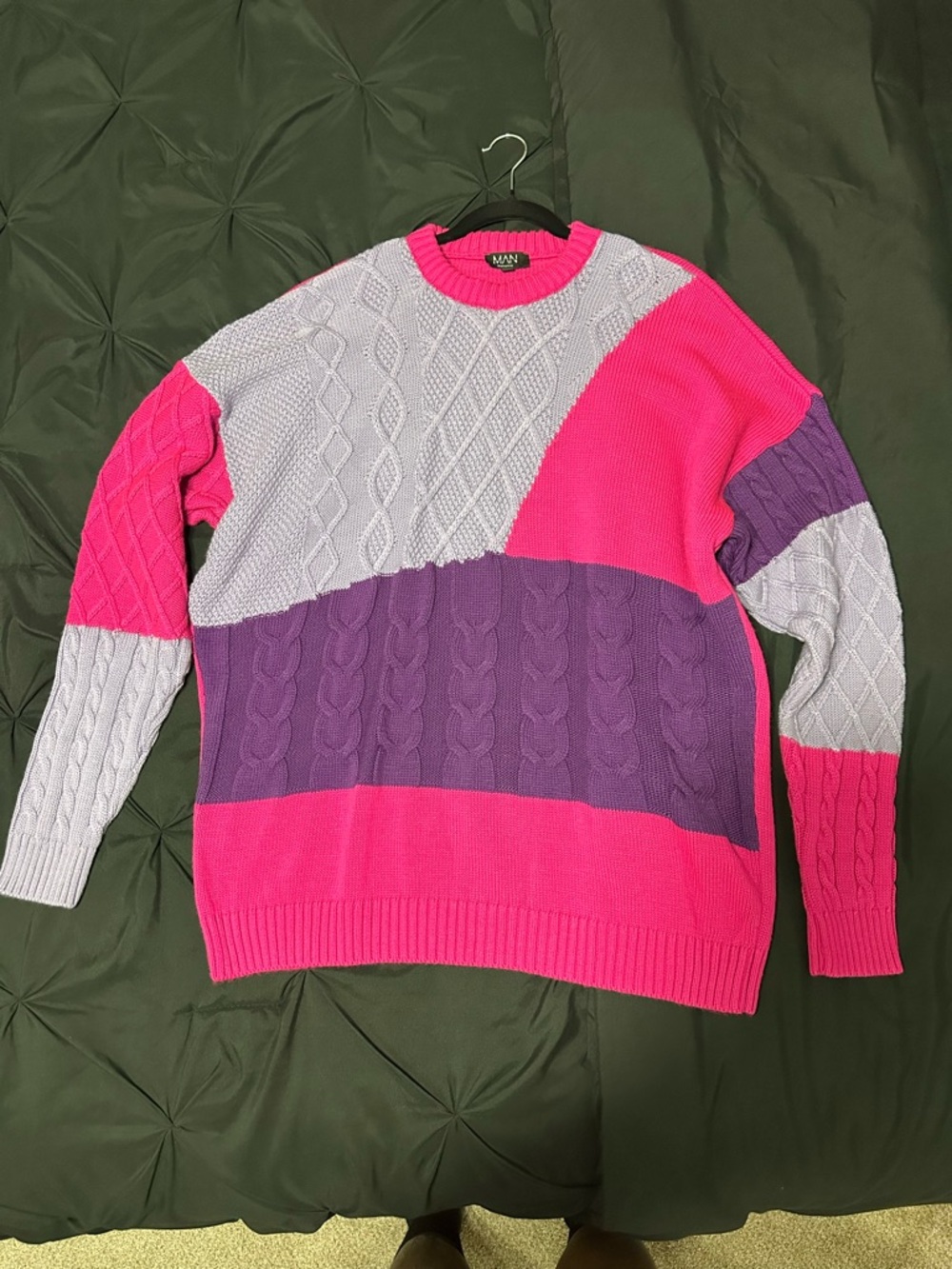 Boohoo Mens Colorblock Cable Knit Crewneck - Hot Pink, Lavender, Purple